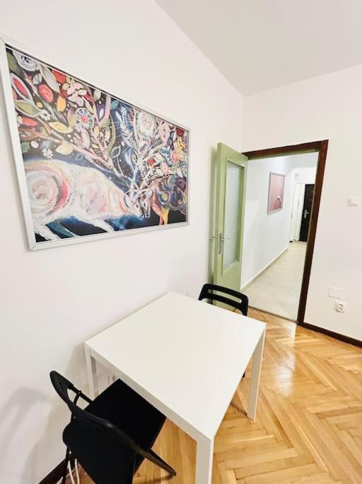 Cosy Apartment #12Lunipebega Timisoara Exterior photo